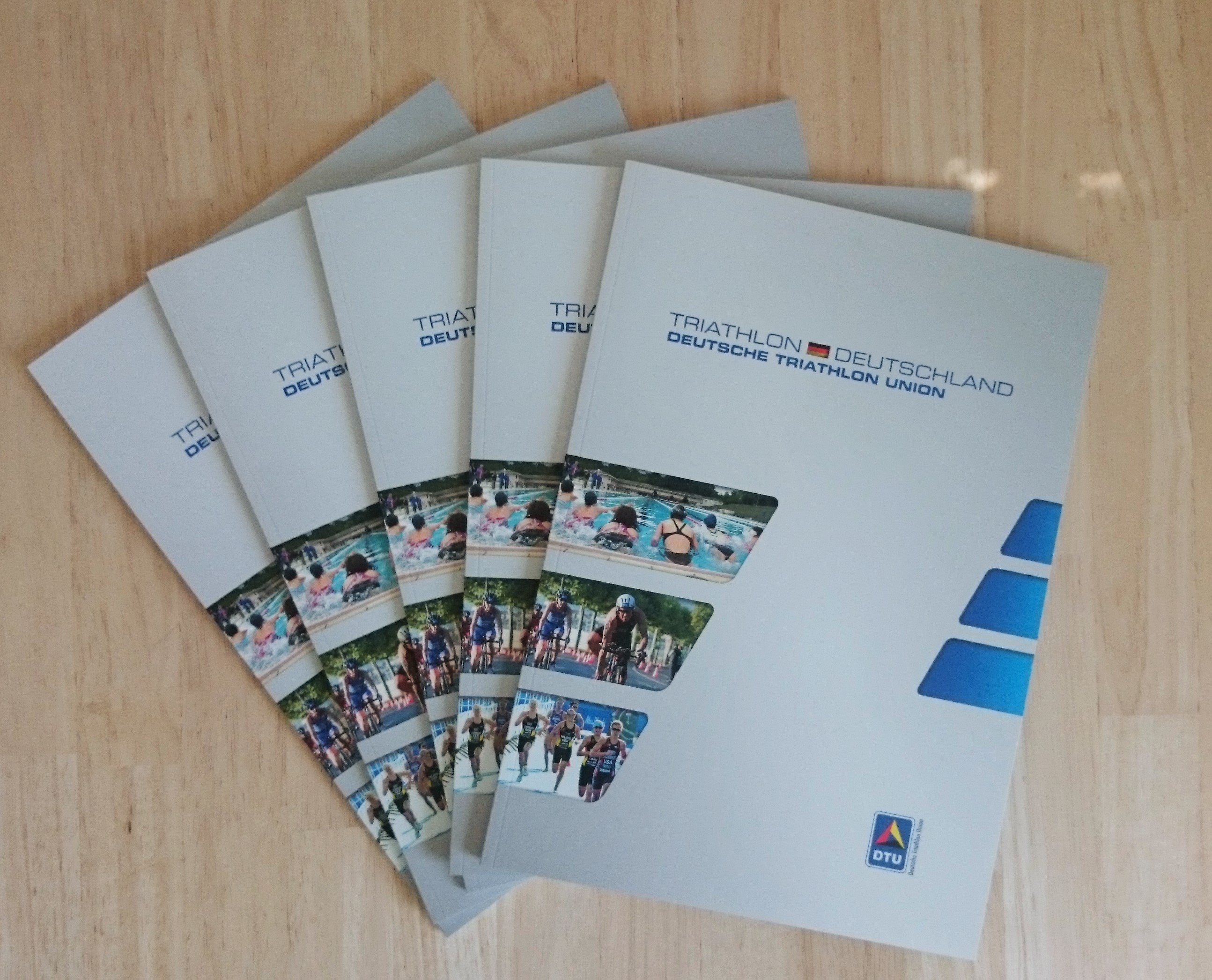 DTU Broschüre 'Triathlon in Deutschland' | Bildquelle: dtu-info.de images/triathlon/187_Triathlon_in_Deutschland.jpg